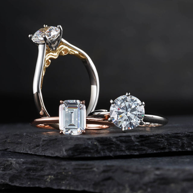 Solitaire engagement rings in Toronto