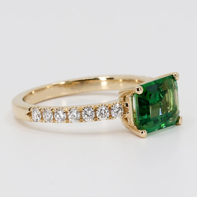 Green topaz and diamonds ring